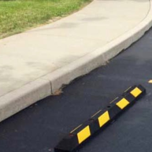 tope_estacionamiento_180